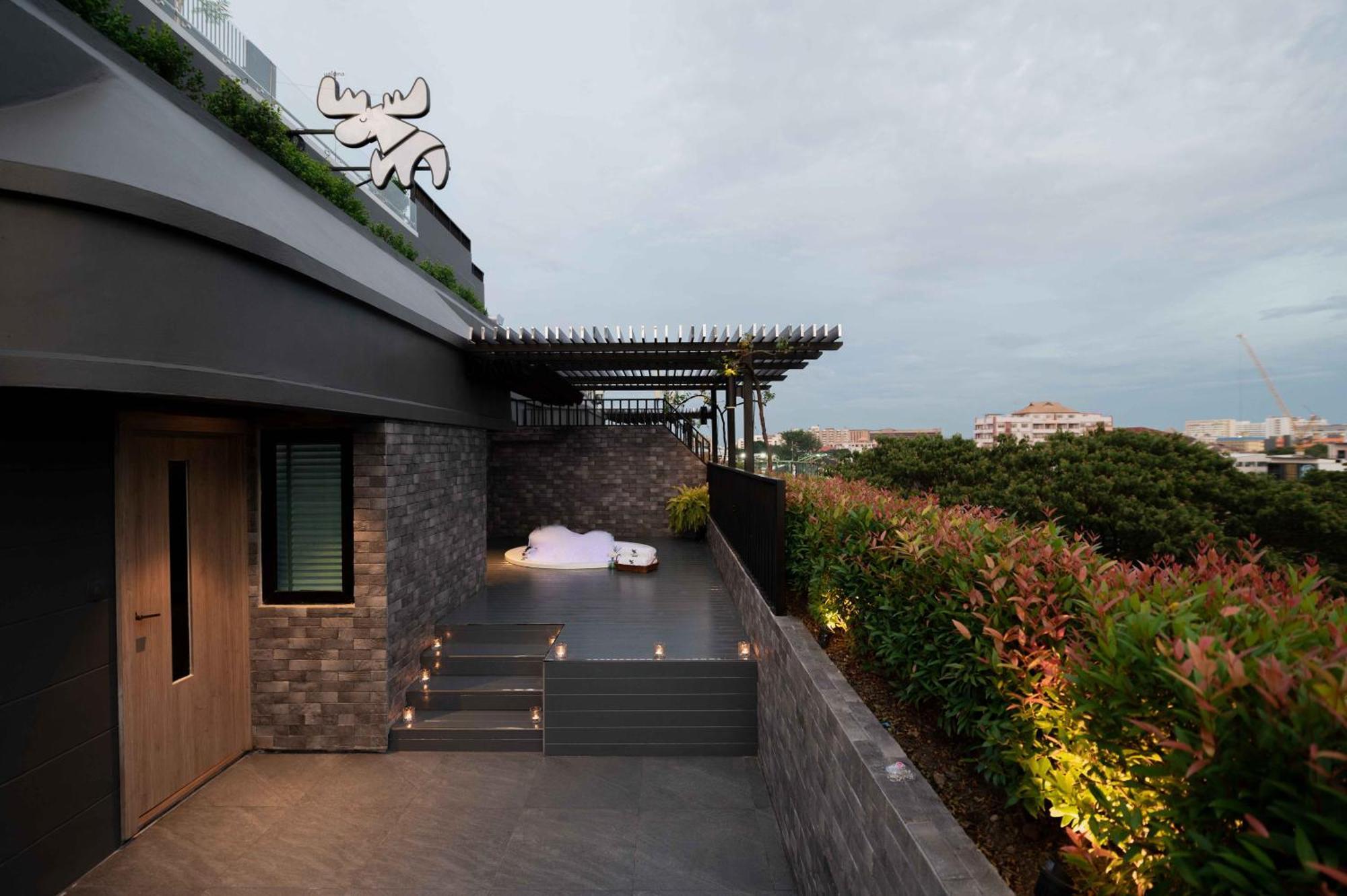 Moose Hotel Nimman チエンマイ エクステリア 写真